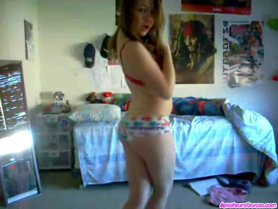 teen girls stripping imagefap dating sites for phd students