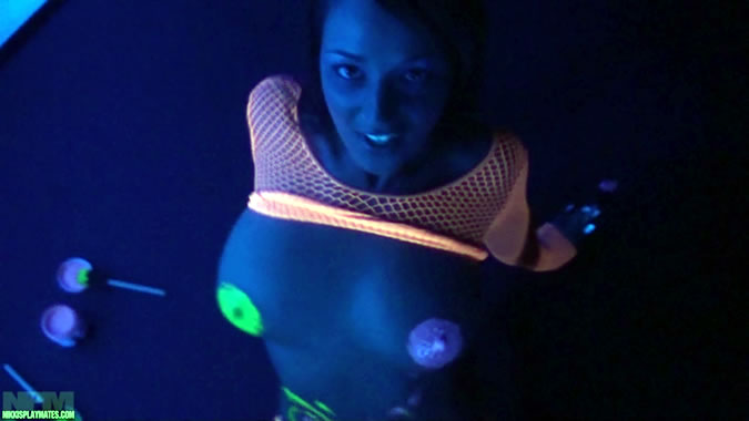 Nikki Sims Nude Body Art Nikki Sims is a solo model from Illinois where all Nikki Sims Nude Body Art Nikki Sims is a solo model from Illinois where all